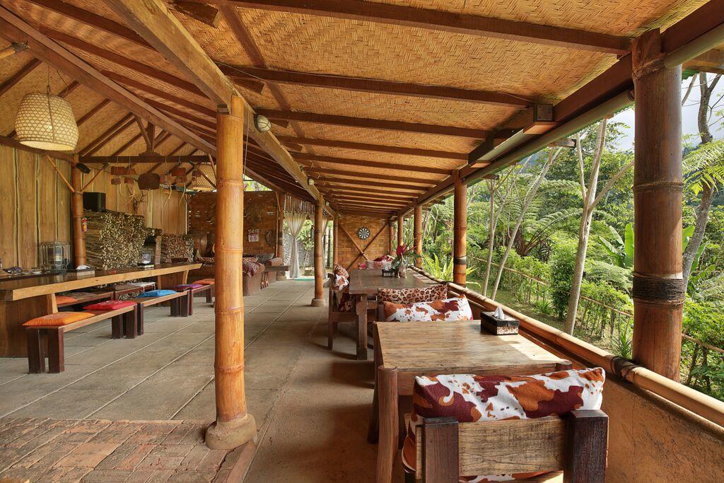 Sang Giri Mountain Tent Resort Jatiluwih Exterior photo